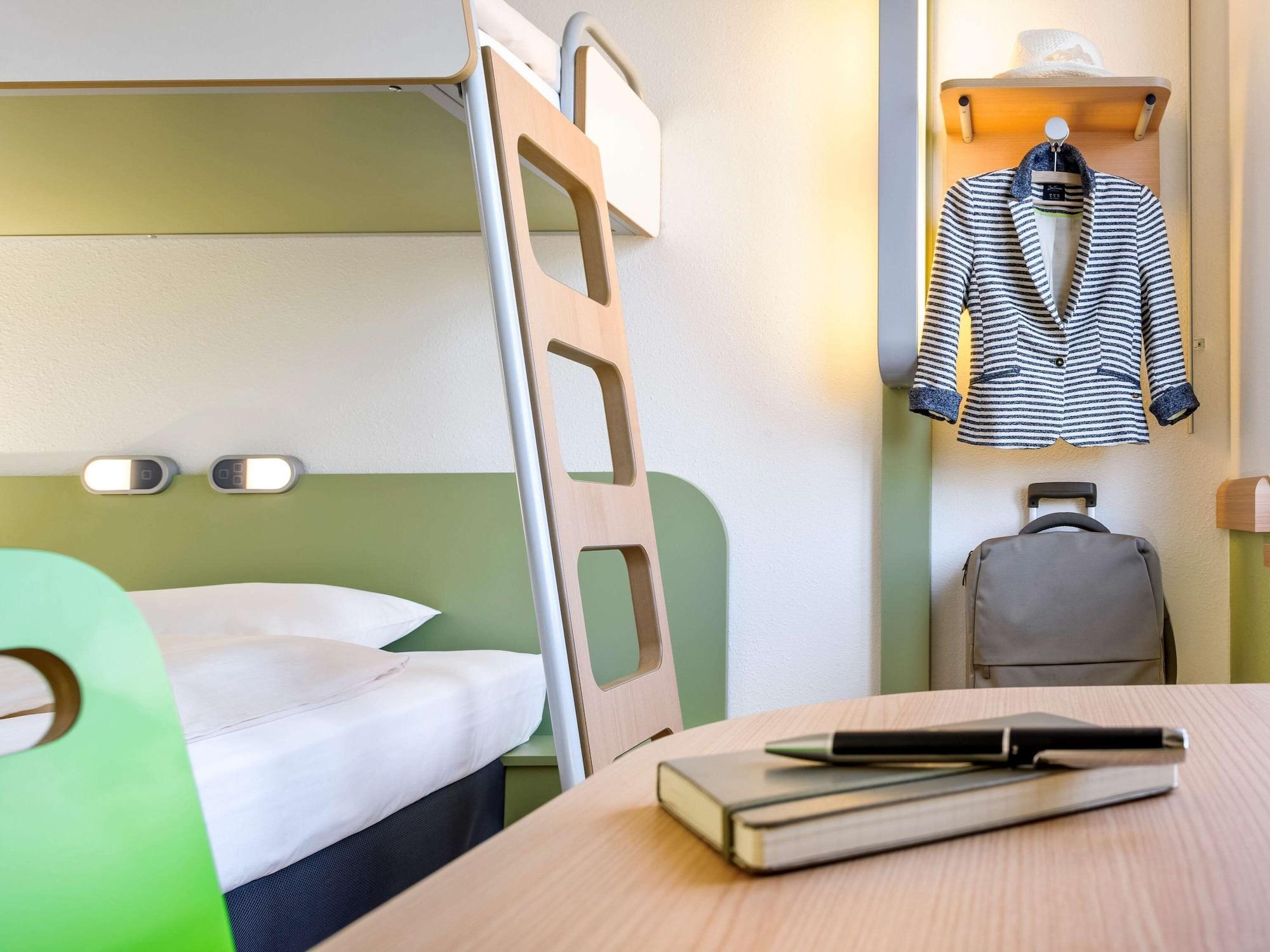 Ibis Budget Metz Technopole Eksteriør bilde