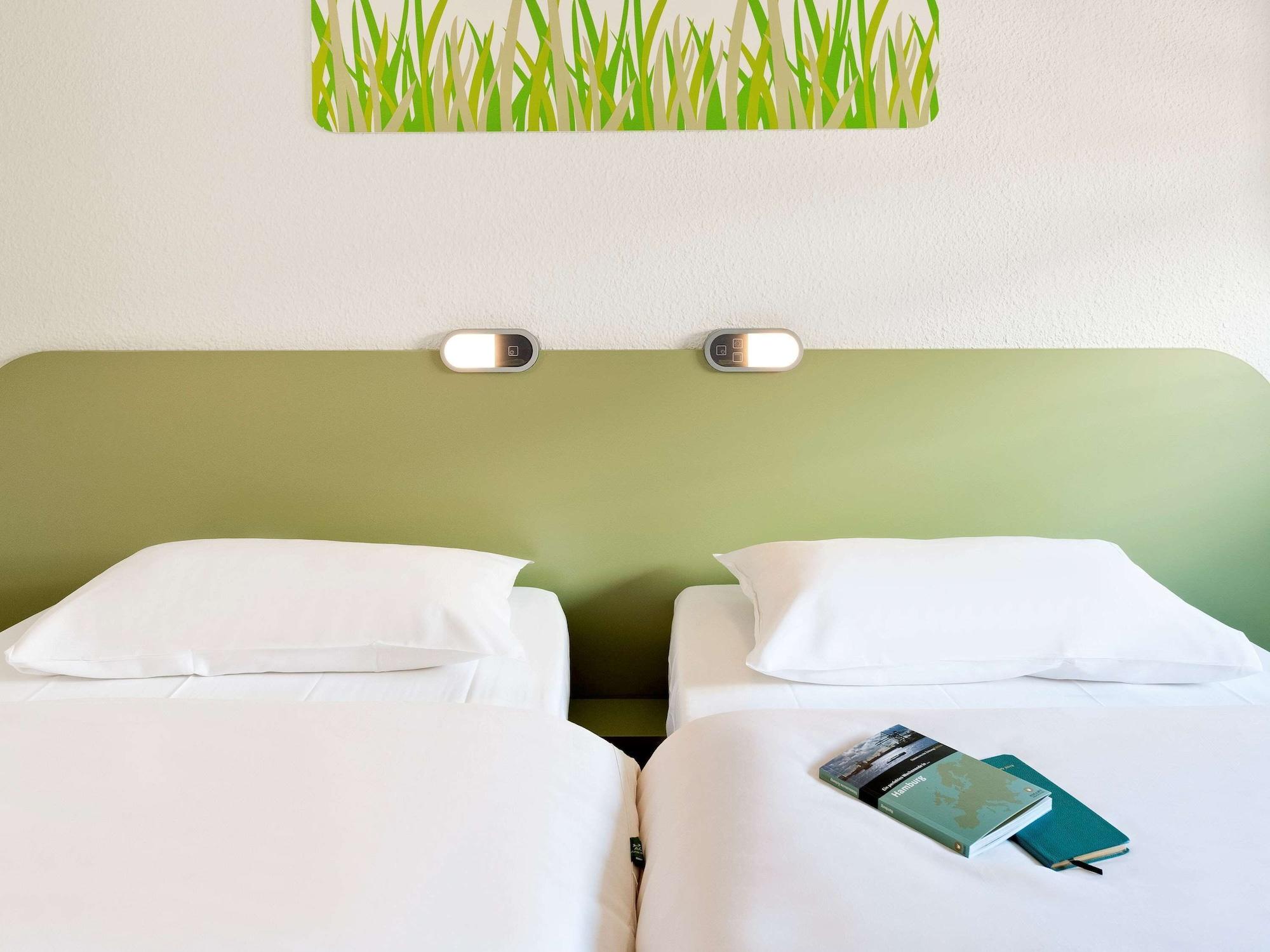Ibis Budget Metz Technopole Eksteriør bilde