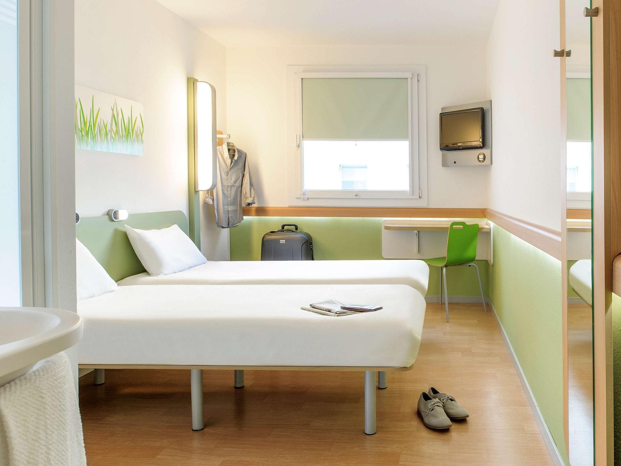 Ibis Budget Metz Technopole Eksteriør bilde