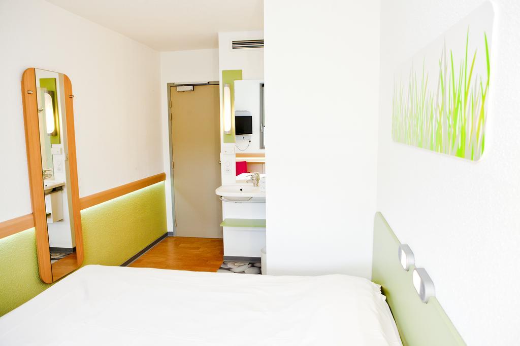 Ibis Budget Metz Technopole Eksteriør bilde